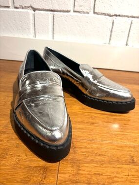 Vince Camuto Silver Crinkle Leather Chunky Sole Loafers